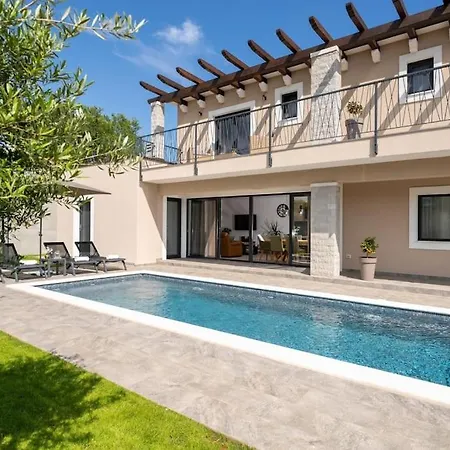 Casa Oliveto Villa *
