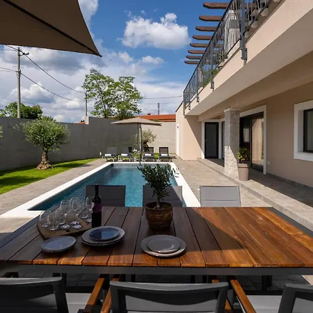 Casa Oliveto By Briskva Labin (Istria)