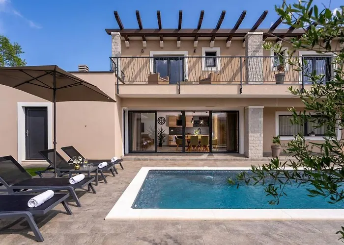 Casa Oliveto By Briskva Villa