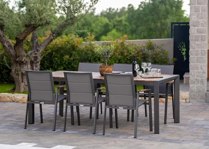 Villa Casa Oliveto By Briskva