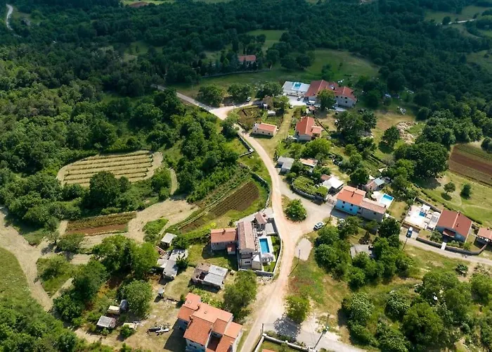 Casa Oliveto By Briskva