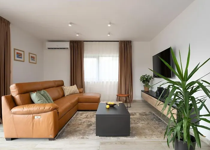 Villa Casa Oliveto By Briskva